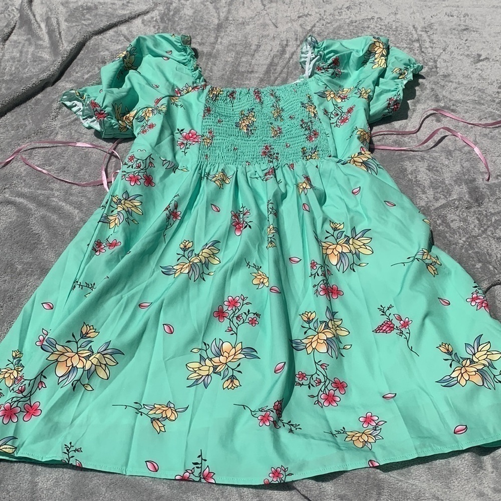 Shein Curve Floral Dress - Picture 8 of 8